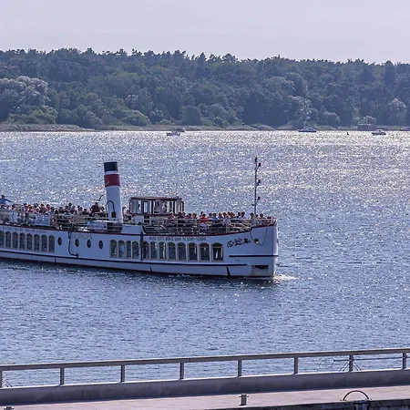 Mueritzoase - Mit Infrarot-kabine & Mueritzblick In Der Hafenresidenz *