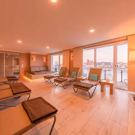 Apartment Mueritzoase - Mit Infrarot-kabine & Mueritzblick In Der Hafenresidenz Waren (Mueritz)