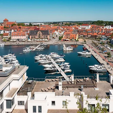 Mueritzoase - Mit Infrarot-kabine & Mueritzblick In Der Hafenresidenz Appartement